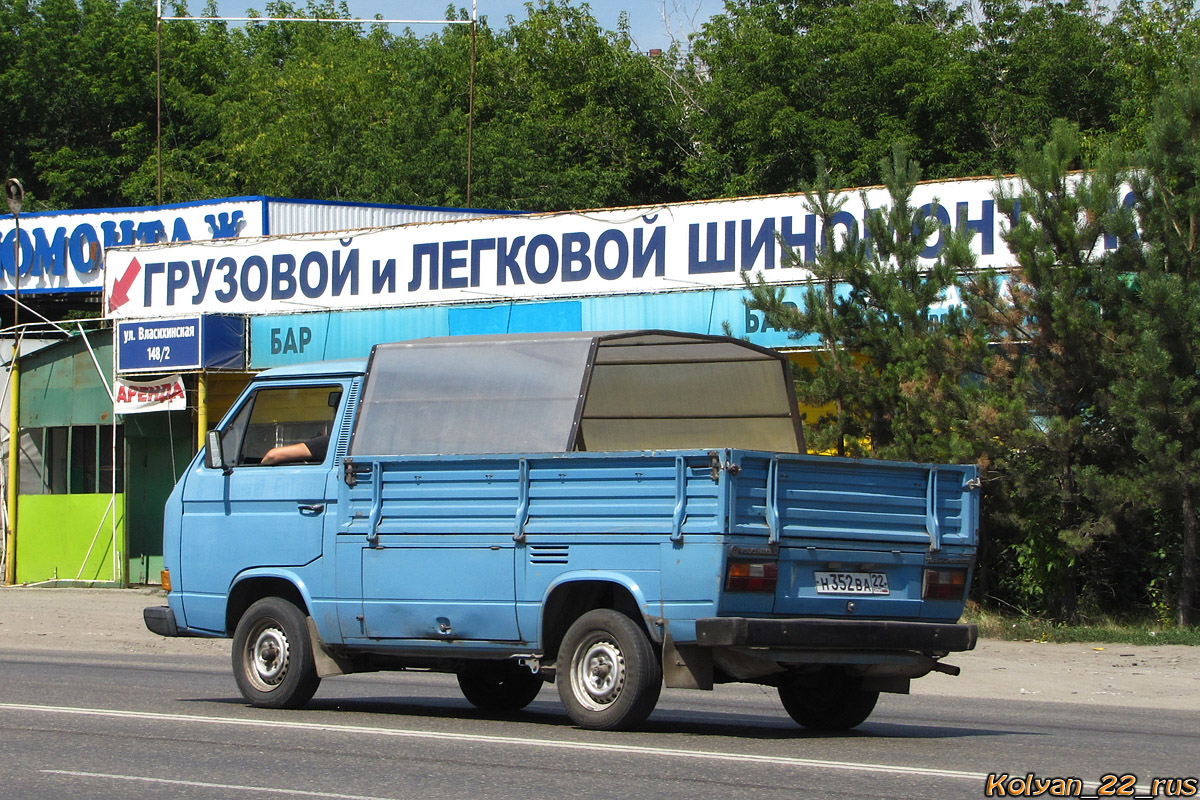 Алтайский край, № Н 352 ВА 22 — Volkswagen Typ 2 (Т3) '79-92