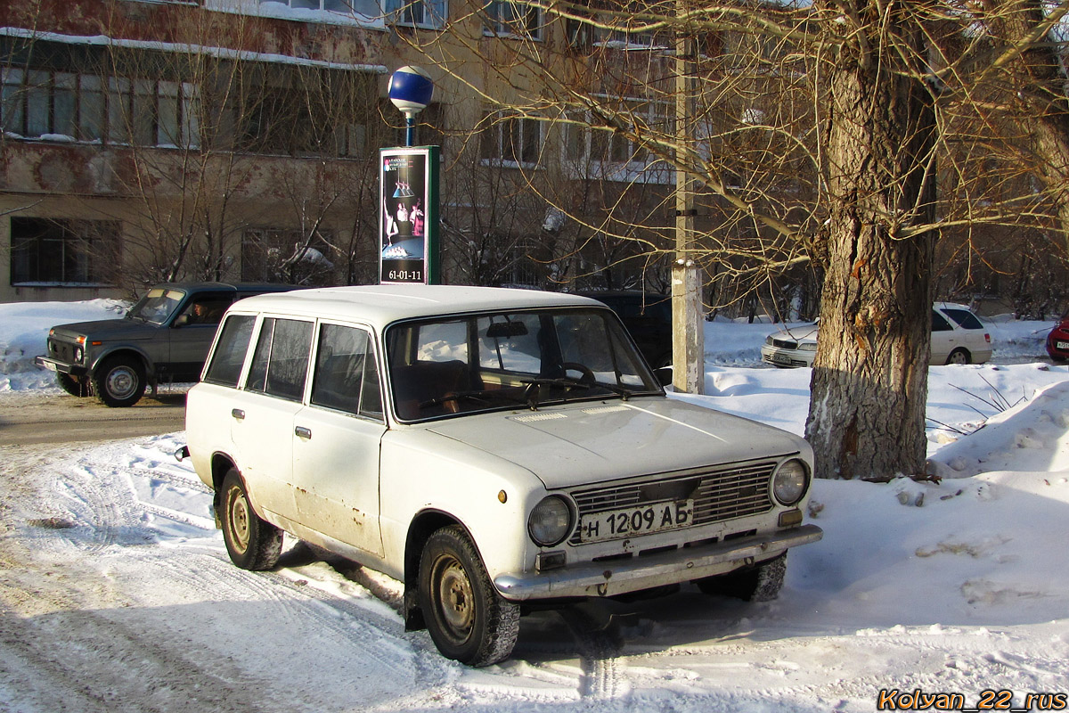 Алтайский край, № Н 1209 АБ — ВАЗ-2102 '71-86