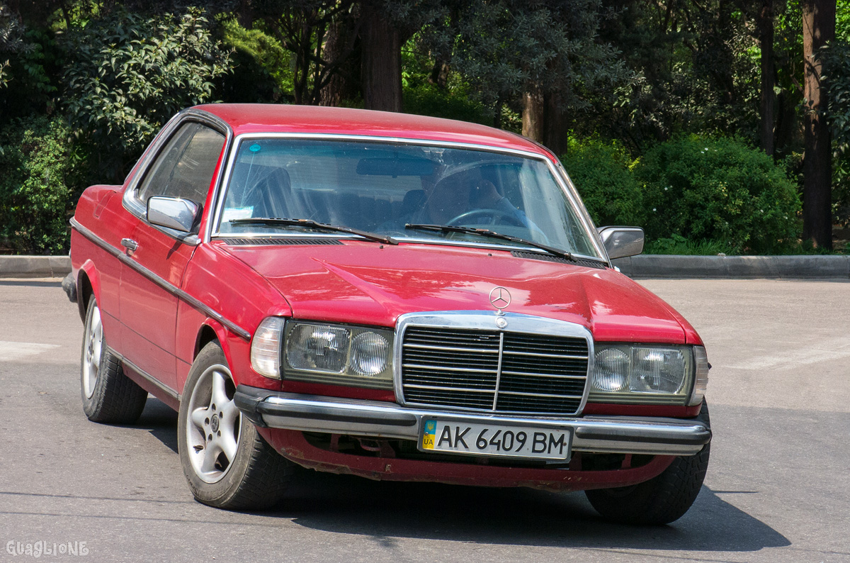 Крым, № АК 6409 ВМ — Mercedes-Benz (C123) '77-86