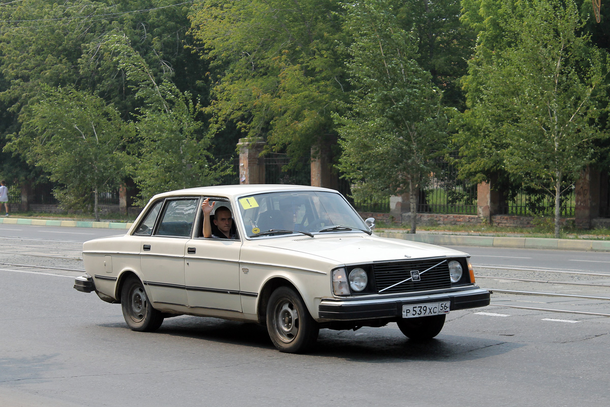 Оренбургская область, № Р 539 ХС 56 — Volvo 244 GL '75-78