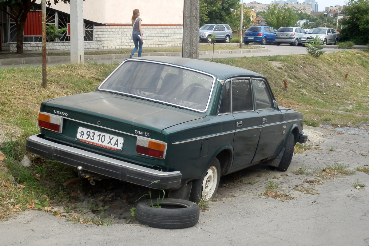 Харьковская область, № Я 9310 ХА — Volvo 244 GL '75-78