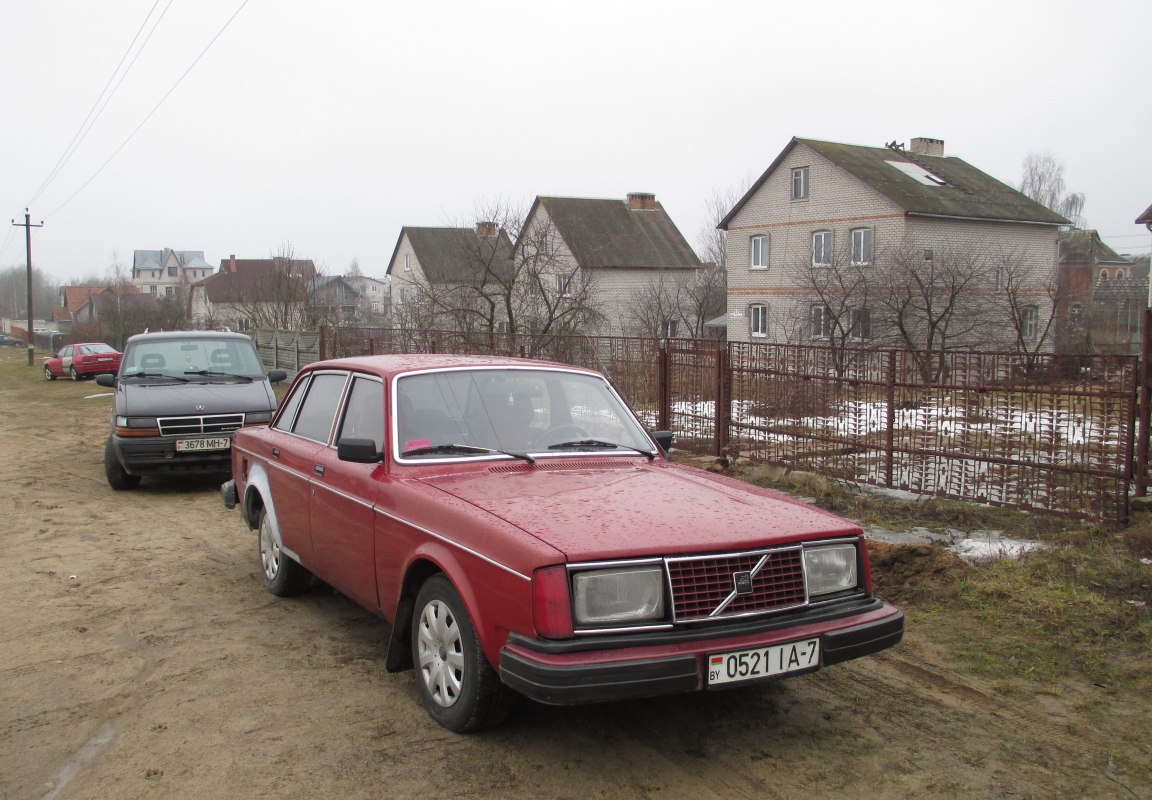Минск, № 0521 ІА-7 — Volvo 244 GL '79-81