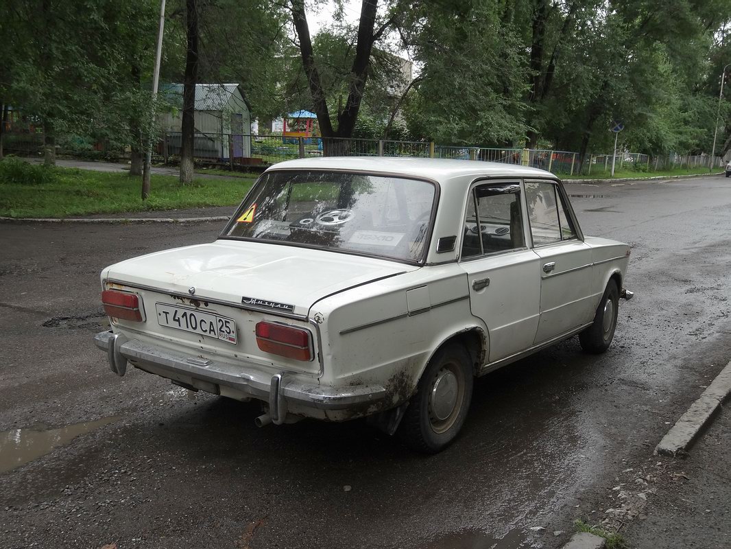 Приморский край, № Т 410 СА 25 — ВАЗ-2103 '72-84