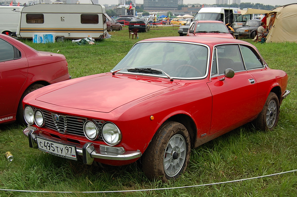 Москва, № С 495 ТУ 97 — Alfa Romeo Coupés 105/115 (Bertone) '63-77; Москва — Автоэкзотика 2008