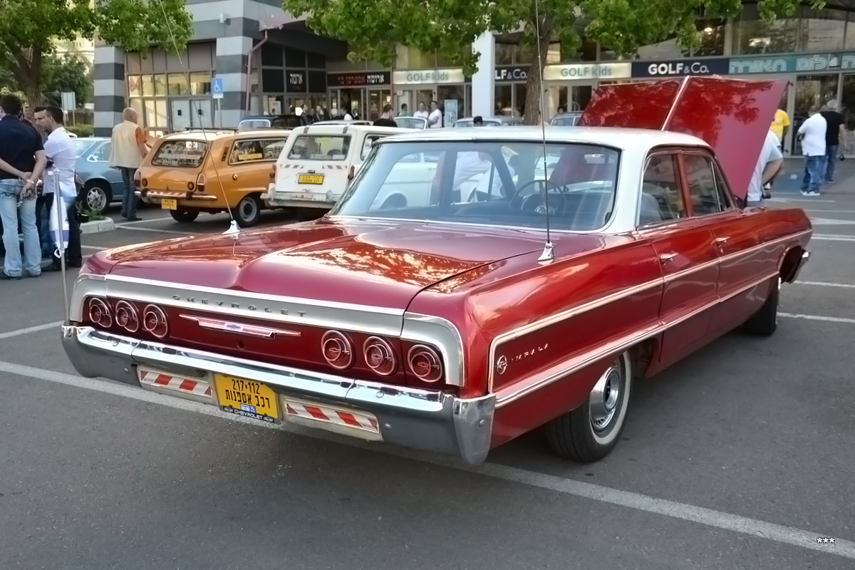 Израиль, № 217-112 — Chevrolet Impala (3G) '61-64