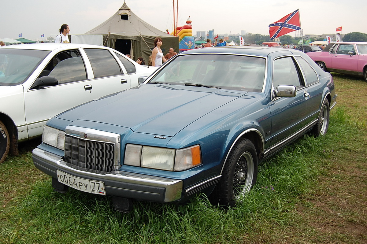 Москва, № О 064 РУ 77 — Lincoln Mark VII LSC '84-82; Москва — Автоэкзотика 2008
