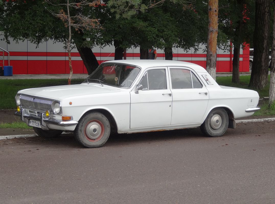 Приморский край, № Р 111 СВ 25 — ГАЗ-24 Волга '68-86