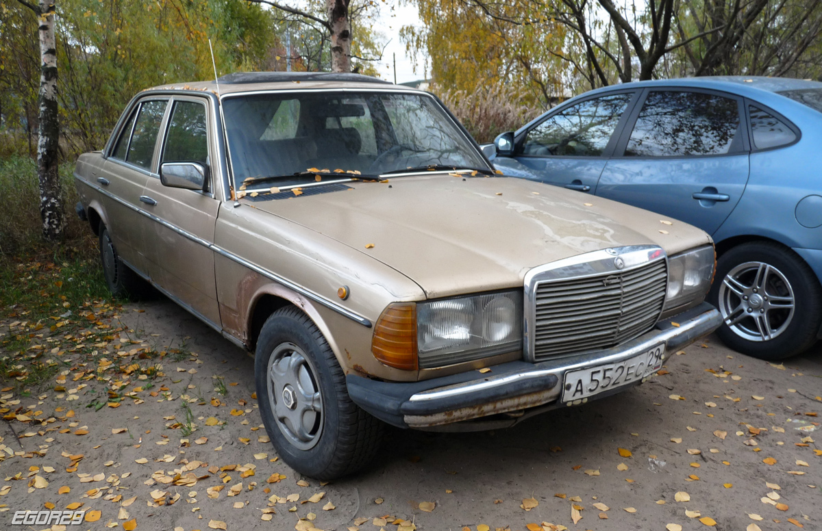 Архангельская область, № А 552 ЕС 29 — Mercedes-Benz (W123) '76-86
