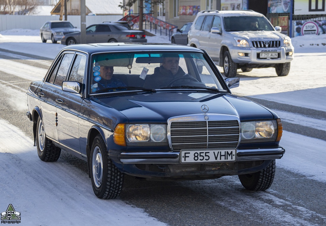 Восточно-Казахстанская область, № F 855 VHM — Mercedes-Benz (W123) '76-86