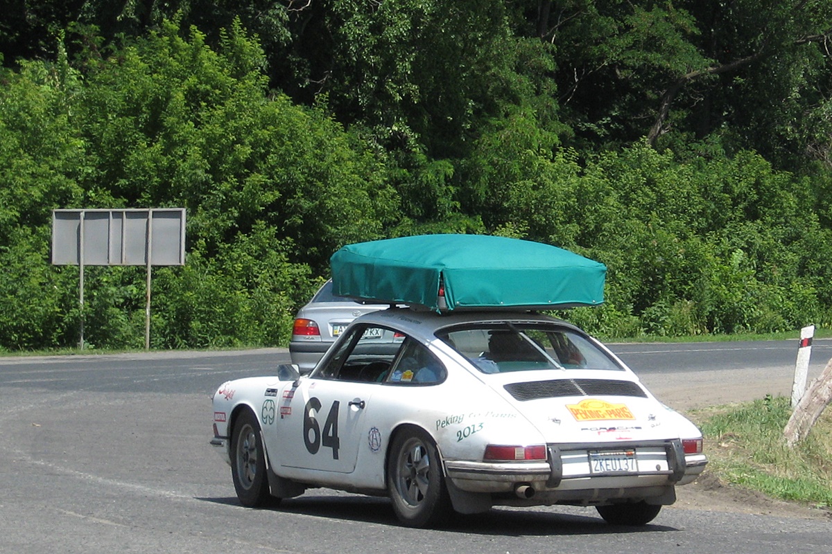 США, № 2KEU137 — Porsche 911 (901) '64-69; Ралли Пекин — Париж (Полтавская область)