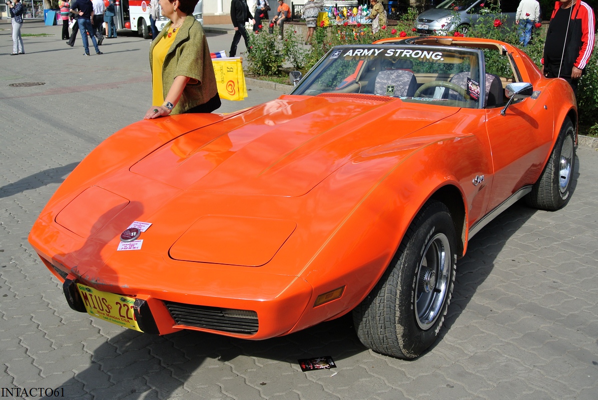 Ростовская область, № MIUS 222 — Chevrolet Corvette (C3) '68-82