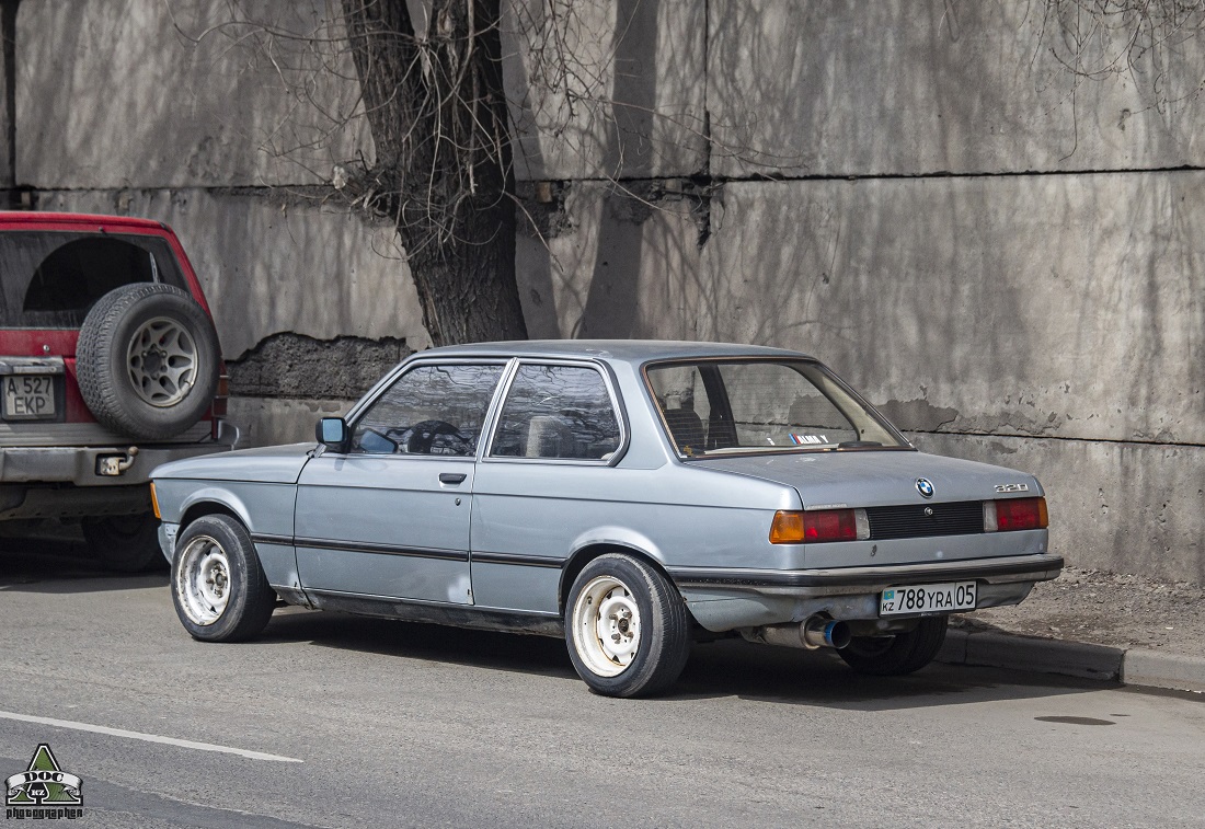 Алматинская область, № 788 YRA 05 — BMW 3 Series (E21) '75-82