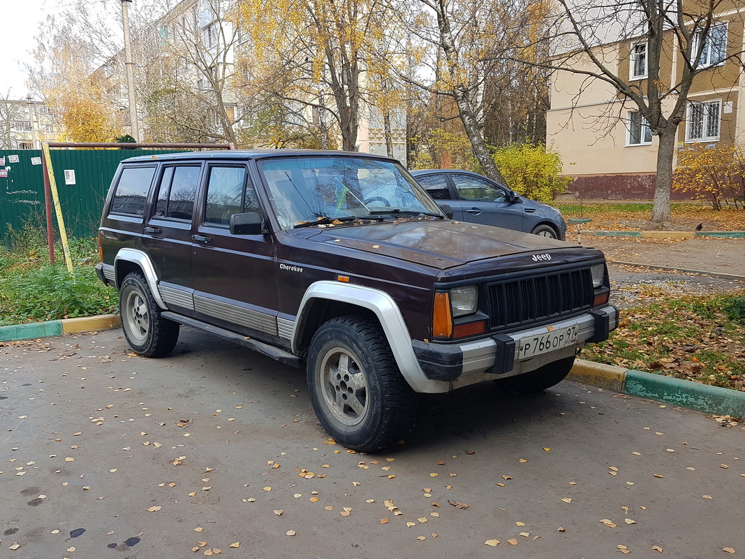 Тульская область, № Р 766 ОР 97 — Jeep Cherokee (XJ) '84-01