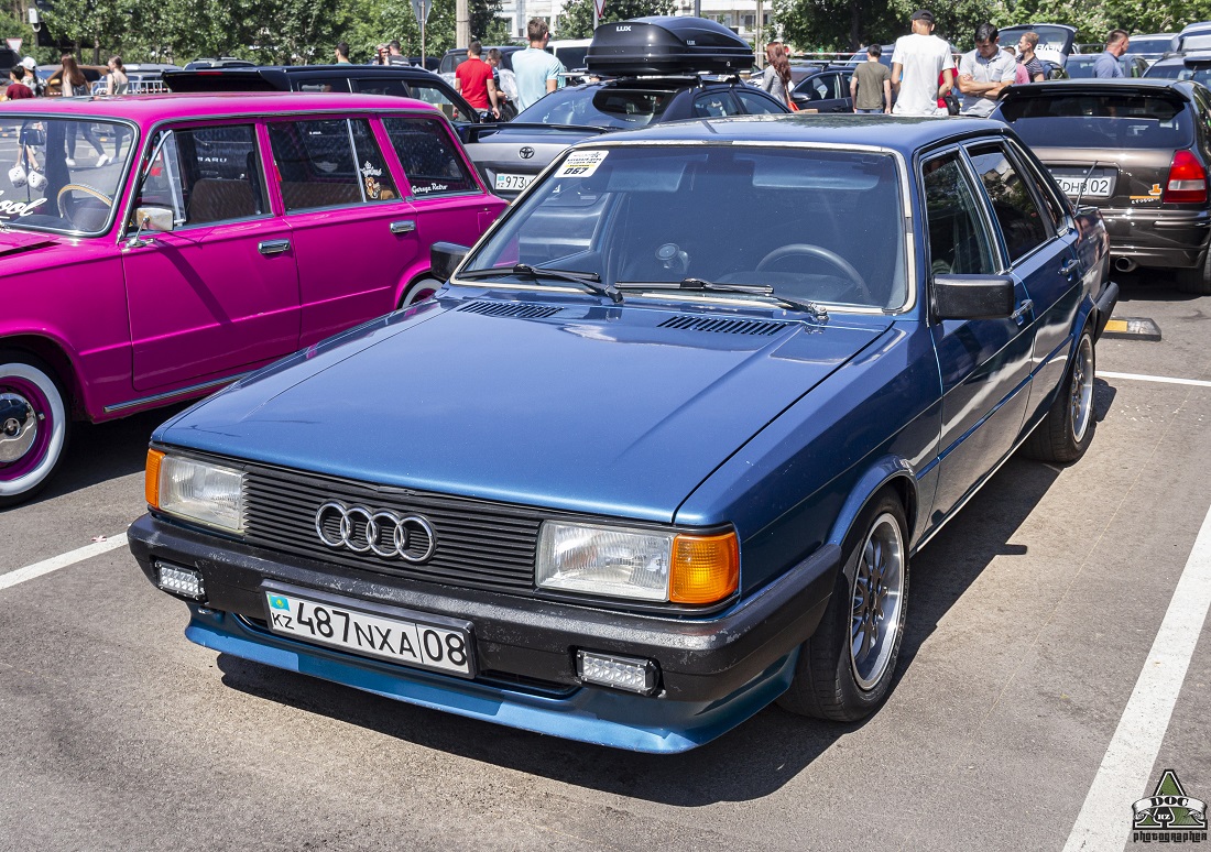Жамбылская область, № 487 NXA 08 — Audi 80 (B2) '78-86