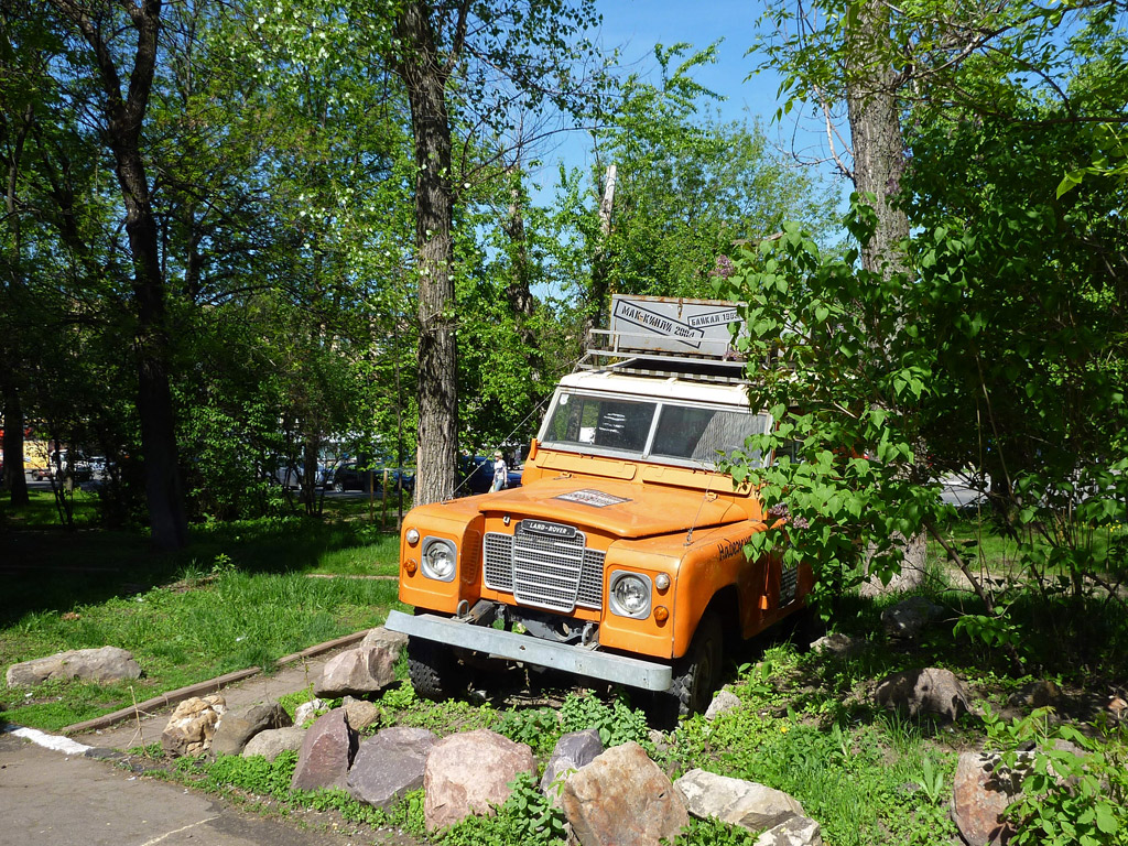Москва, № (77) Б/Н 0213 — Land Rover Series III '71-85