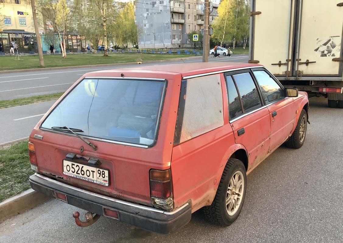 Санкт-Петербург, № О 526 ОТ 98 — Nissan Bluebird (U11) '83-90