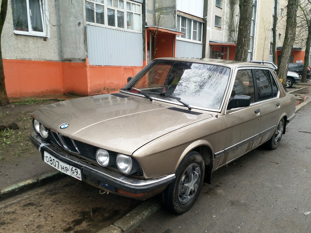 Тверская область, № О 807 НР 69 — BMW 5 Series (E28) '82-88