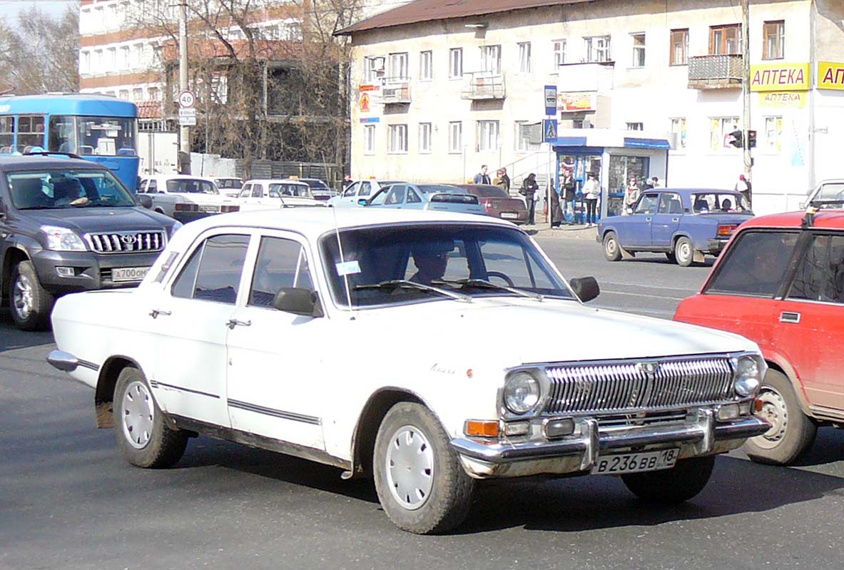 Удмуртия, № В 236 ВВ 18 — ГАЗ-24 Волга '68-86