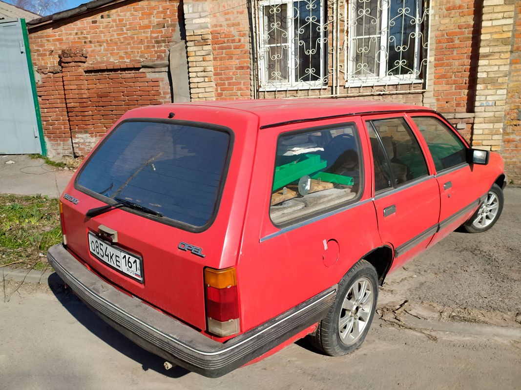 Ростовская область, № О 854 КЕ 161 — Opel Rekord (E2) '82-86