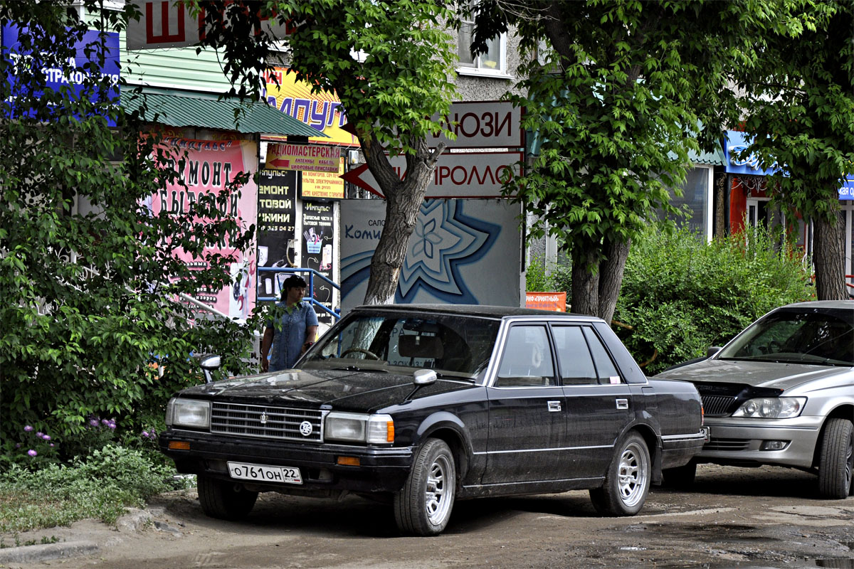 Алтайский край, № О 761 ОН 22 — Toyota Crown (S120) '83-87