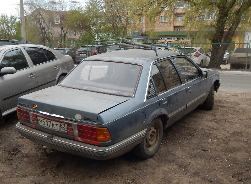 Самарская область, № М 517 КТ 63 — Opel Rekord (E2) '82-86
