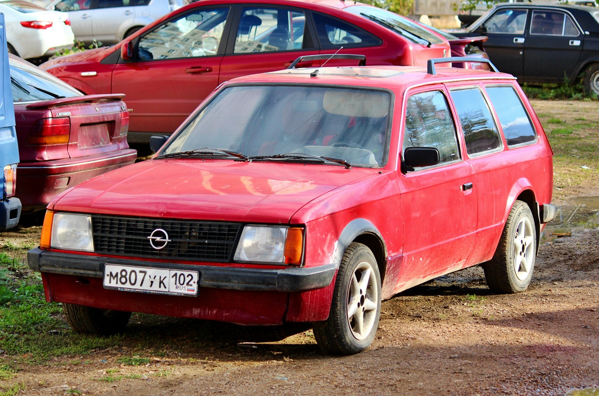 Башкортостан, № М 807 УК 102 — Opel Kadett (D) '79-84