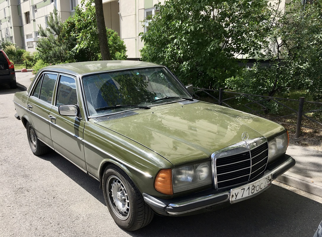 Санкт-Петербург, № У 718 ОС 78 — Mercedes-Benz (W123) '76-86
