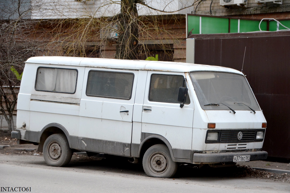 Ростовская область, № А 371 ВС 161 — Volkswagen LT '75-96