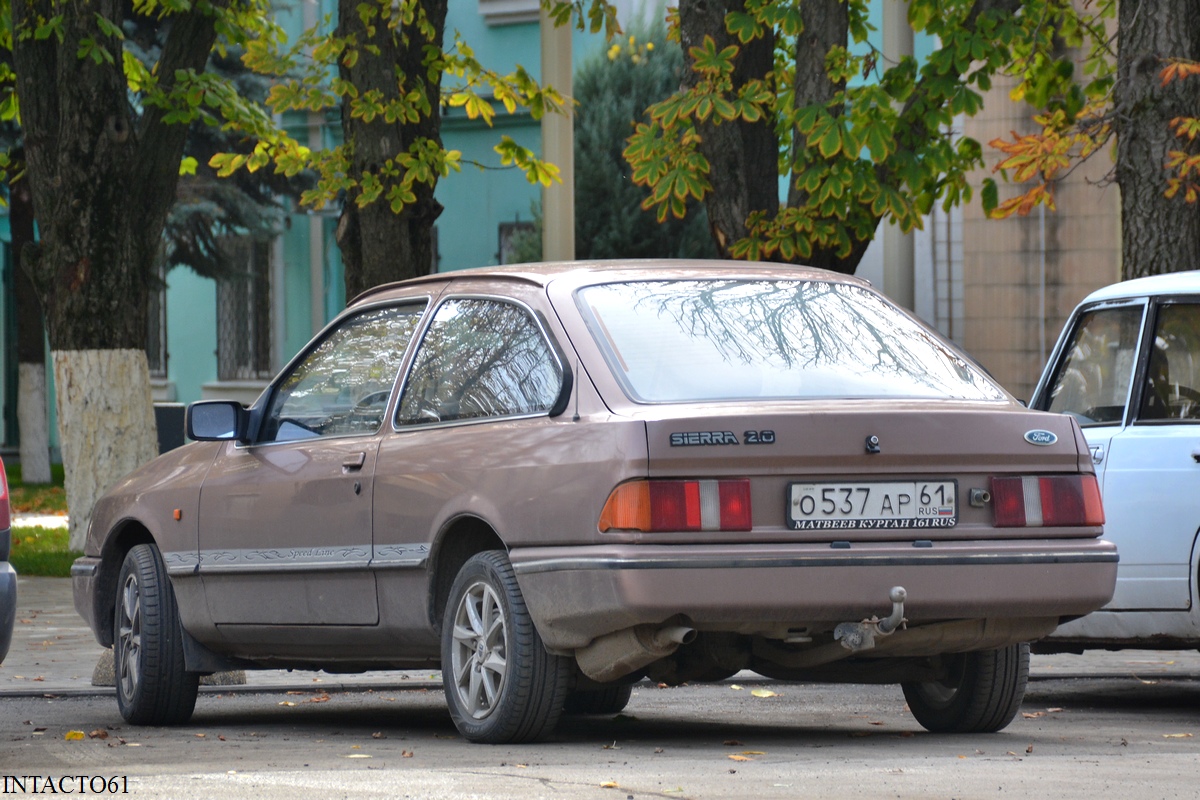 Ростовская область, № О 537 АР 61 — Ford Sierra MkI '82-87