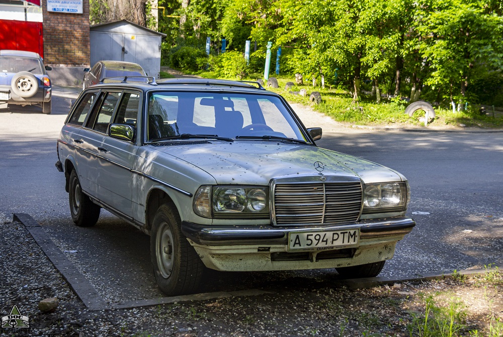 Алматы, № A 594 PTM — Mercedes-Benz (S123) '78-86
