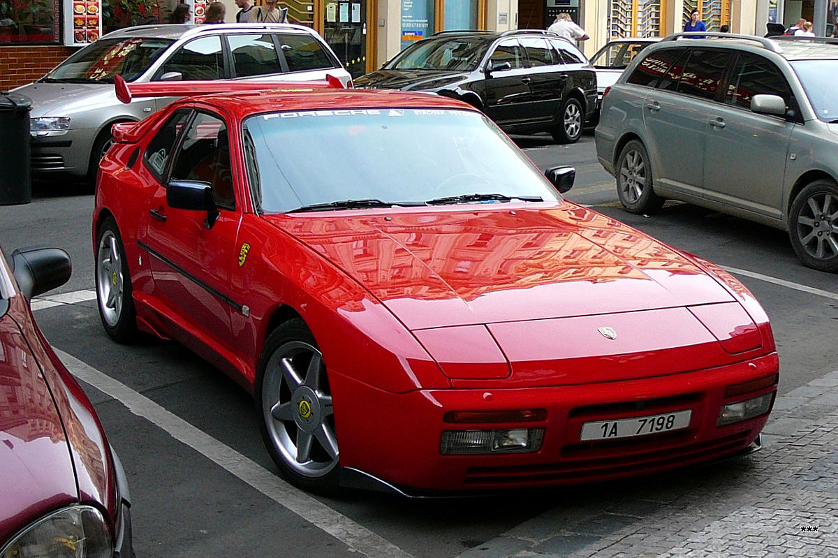 Чехия, № 1A4 7198 — Porsche 944 '82-89