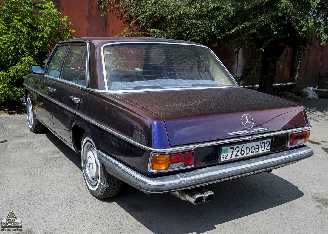 Алматы, № 726 DOB 02 — Mercedes-Benz (W114/W115) '72-76