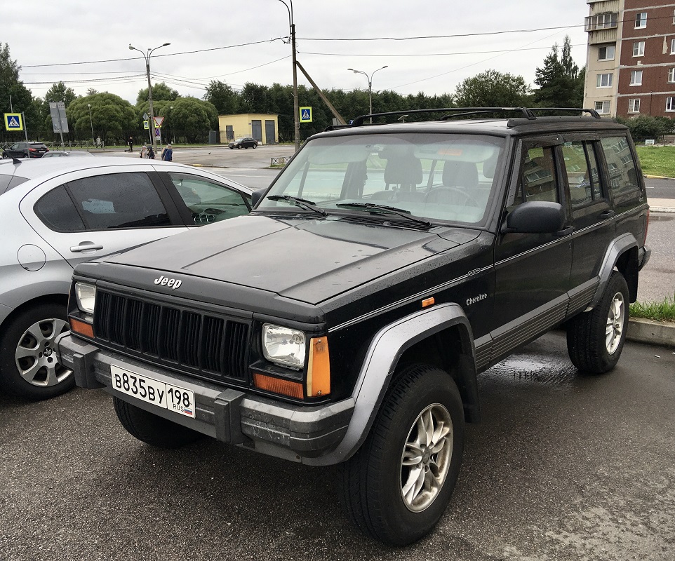 Санкт-Петербург, № В 835 ВУ 198 — Jeep Cherokee (XJ) '84-01