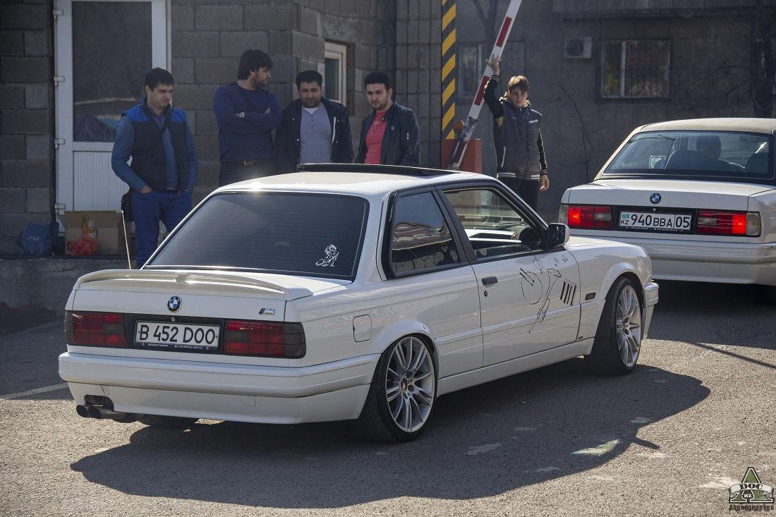 Алматинская область, № B 452 DOO — BMW 3 Series (E30) '82-94