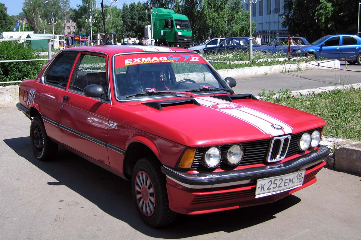 Удмуртия, № К 252 ЕМ 18 — BMW 3 Series (E21) '75-82