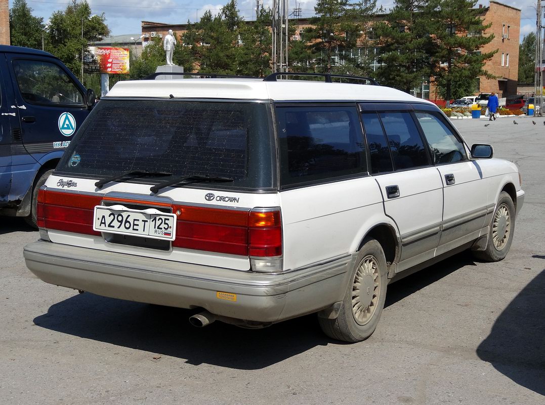 Приморский край, № А 296 ЕТ 125 — Toyota Crown (S130, facelift) '89-99
