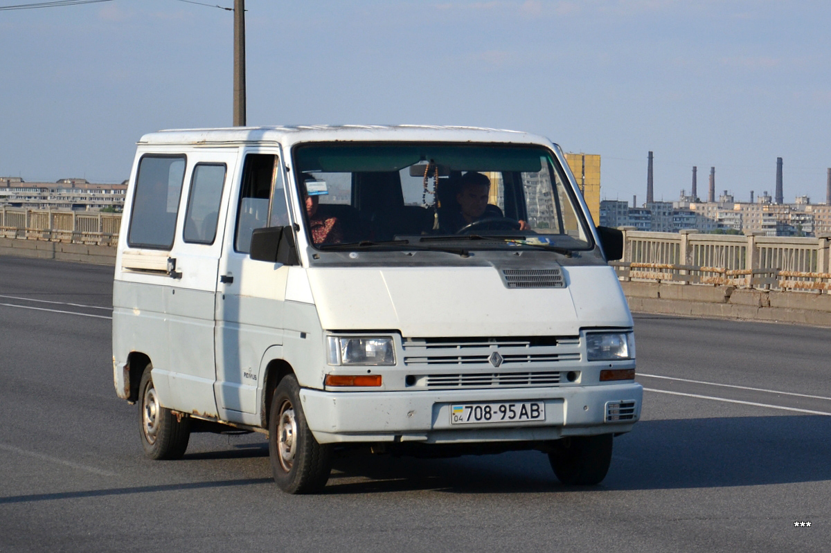 Днепропетровская область, № 708-95 АВ — Renault Trafic (1G) Restyle '89-01