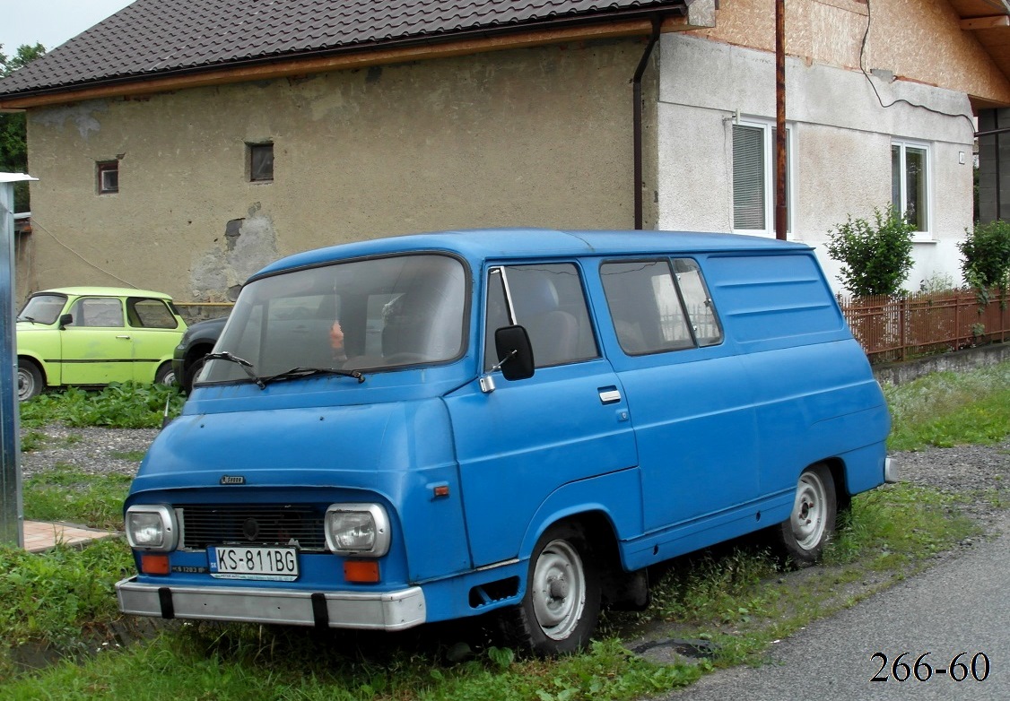 Словакия, № KS-811BG — Škoda 1203 Combi (997) '68-81