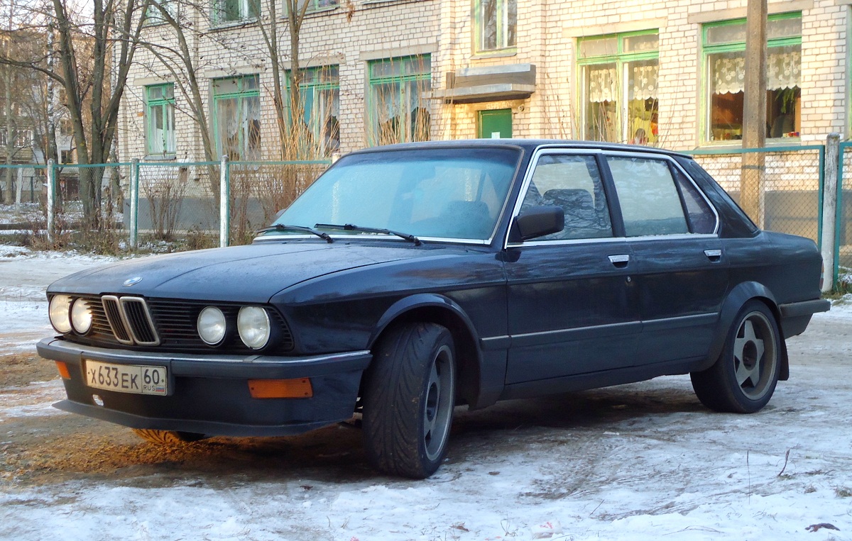 Псковская область, № Х 633 ЕК 60 — BMW 5 Series (E28) '82-88