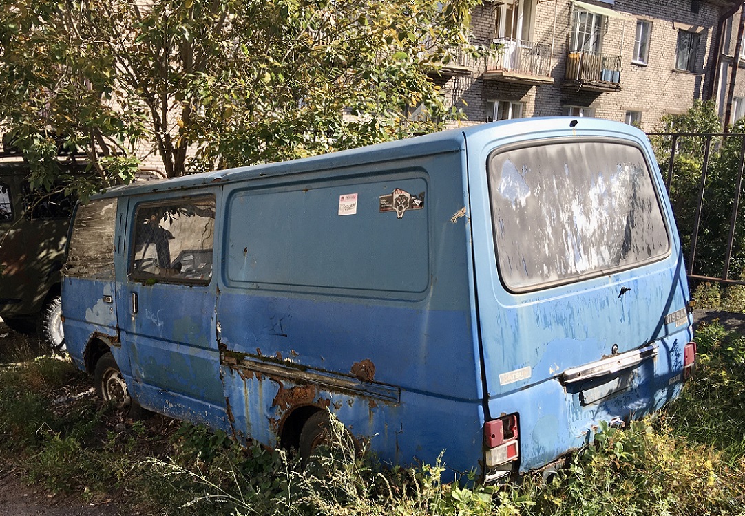 Ленинградская область, № (47) Б/Н 0004 — Nissan Urvan (E23) '80–86