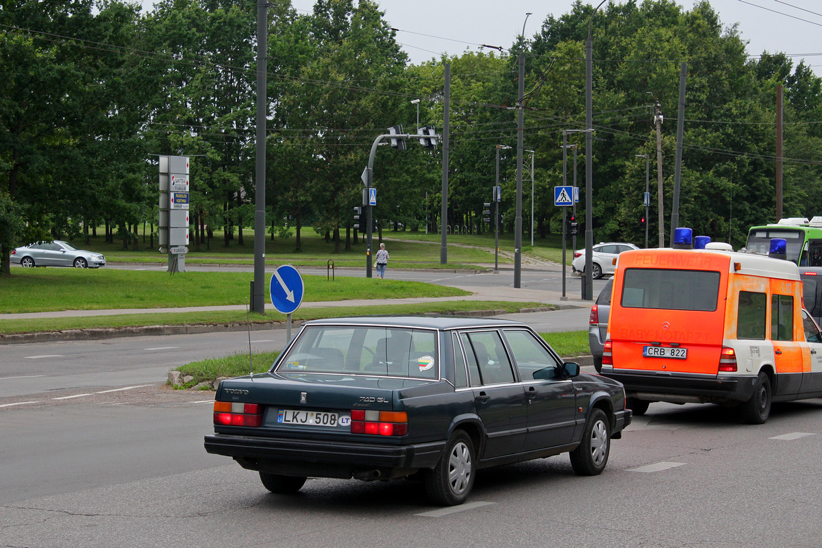 Литва, № LKJ 508 — Volvo 740 '84-92