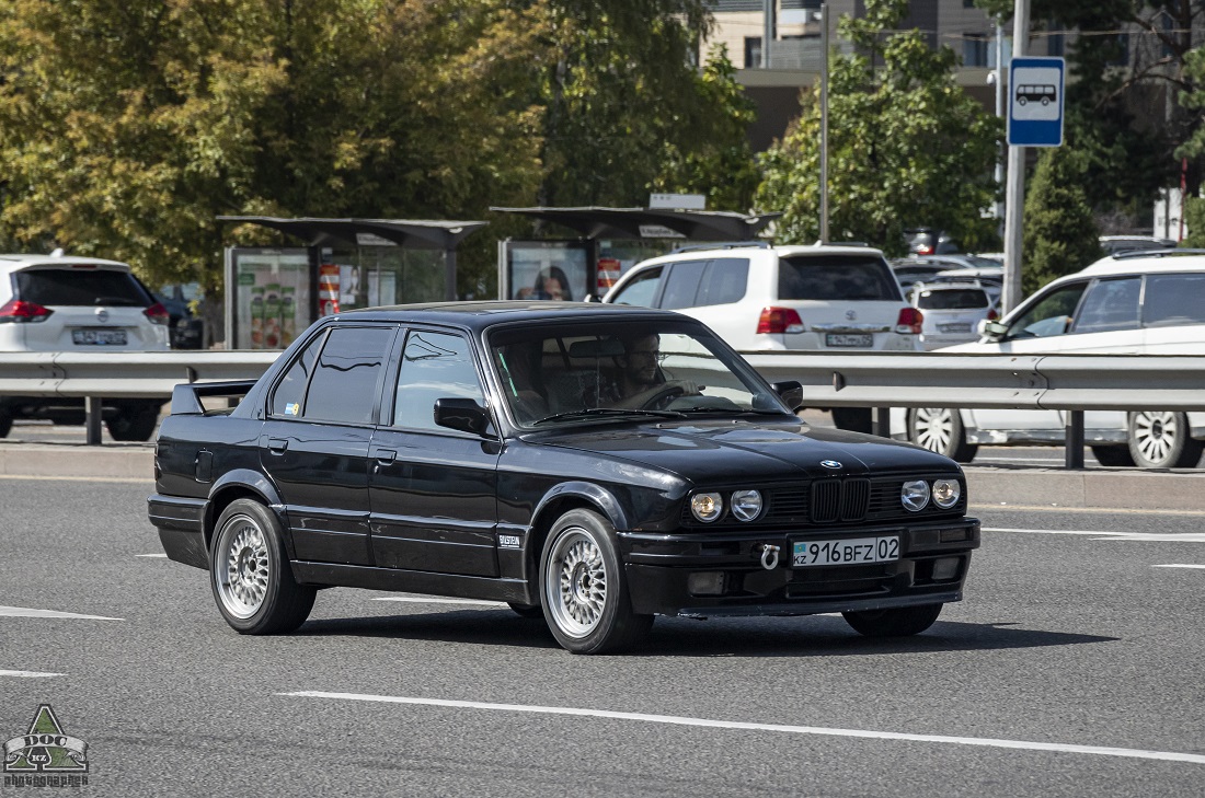 Алматы, № 916 BFZ 02 — BMW 3 Series (E30) '82-94