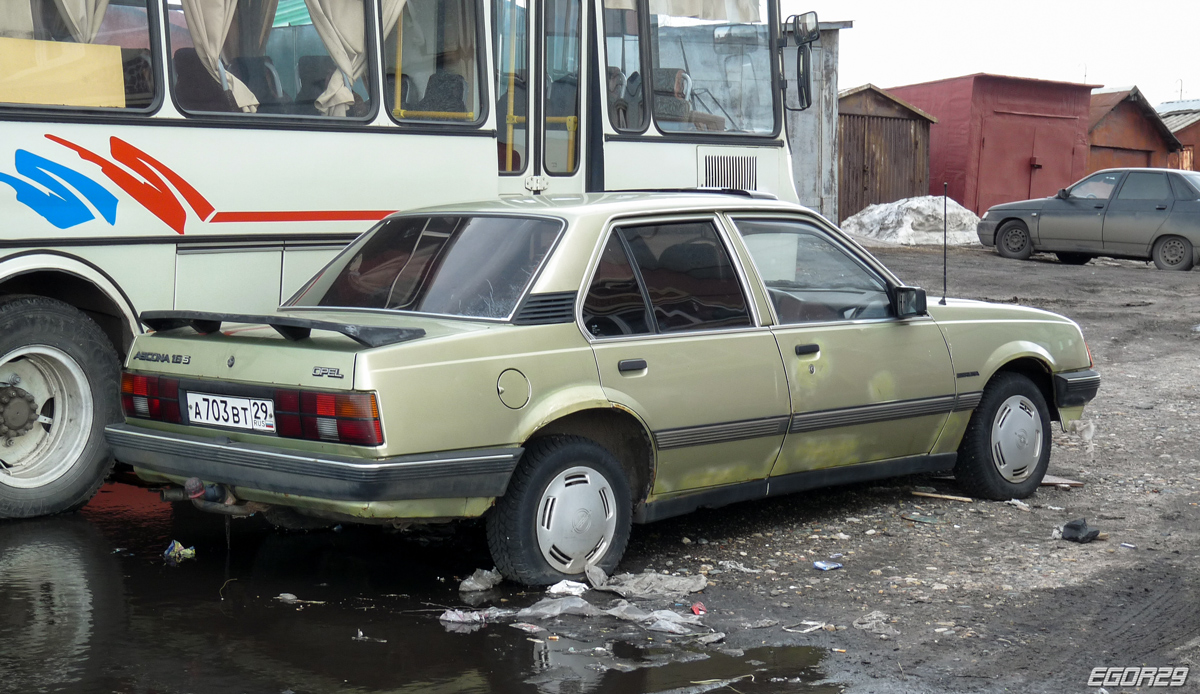 Архангельская область, № А 703 ВТ 29 — Opel Ascona (C) '81-88