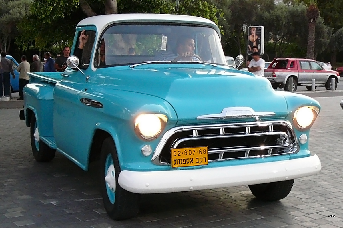 Израиль, № 92-807-68 — Chevrolet 3100 '54-57
