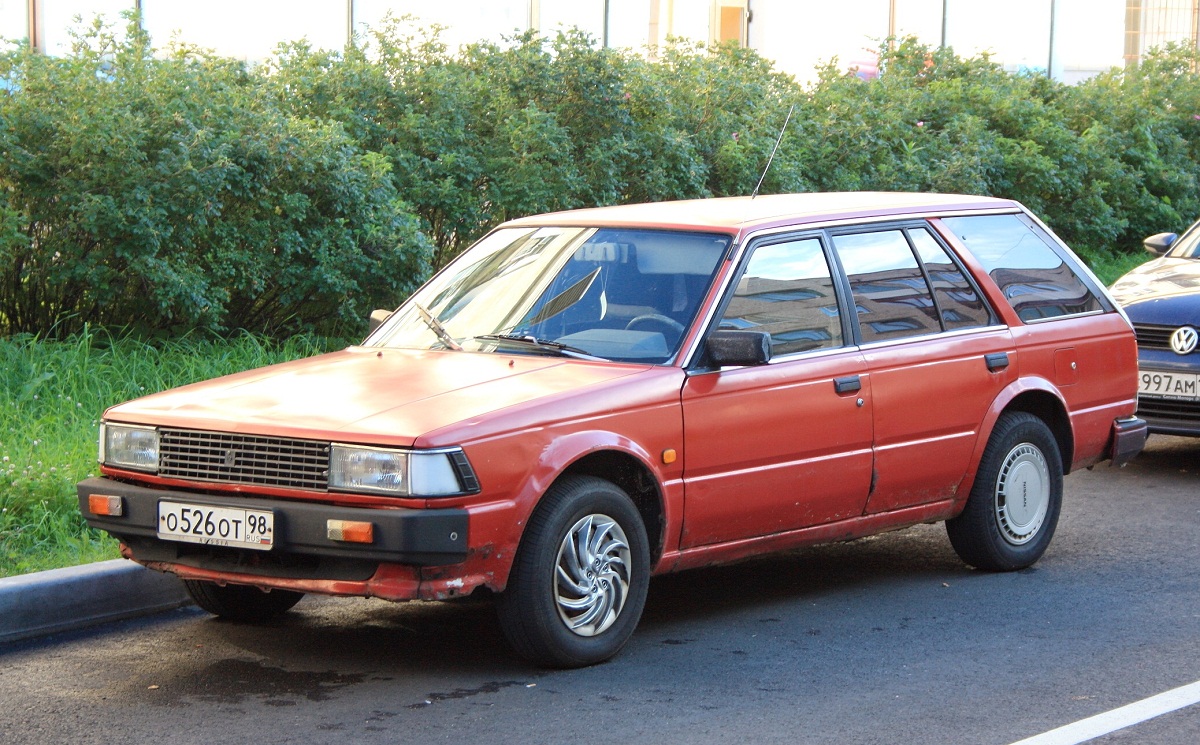 Санкт-Петербург, № О 526 ОТ 98 — Nissan Bluebird (U11) '83-90