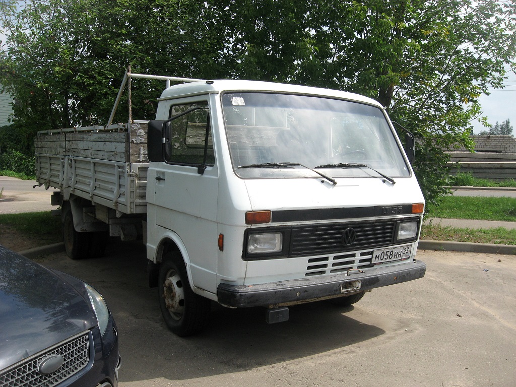 Тверская область, № М 058 НН 23 — Volkswagen LT '75-96