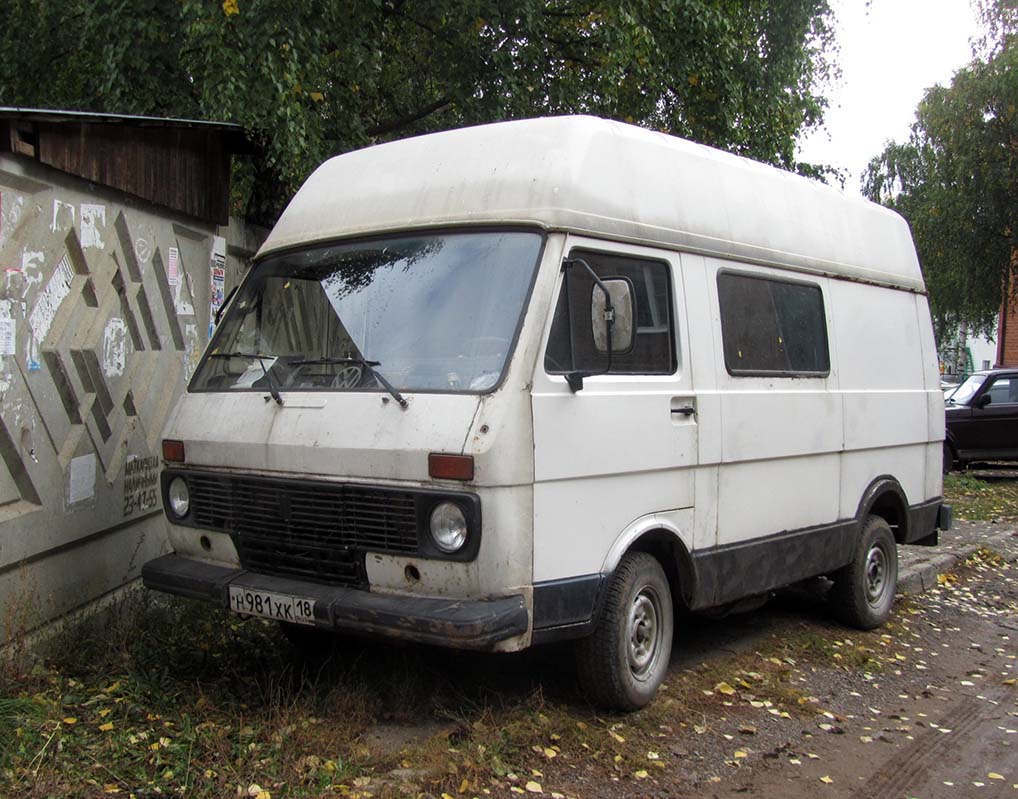 Удмуртия, № Н 981 ХК 18 — Volkswagen LT '75-96