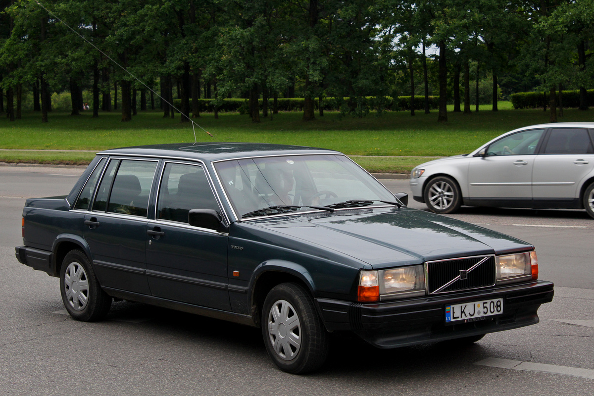 Литва, № LKJ 508 — Volvo 740 '84-92