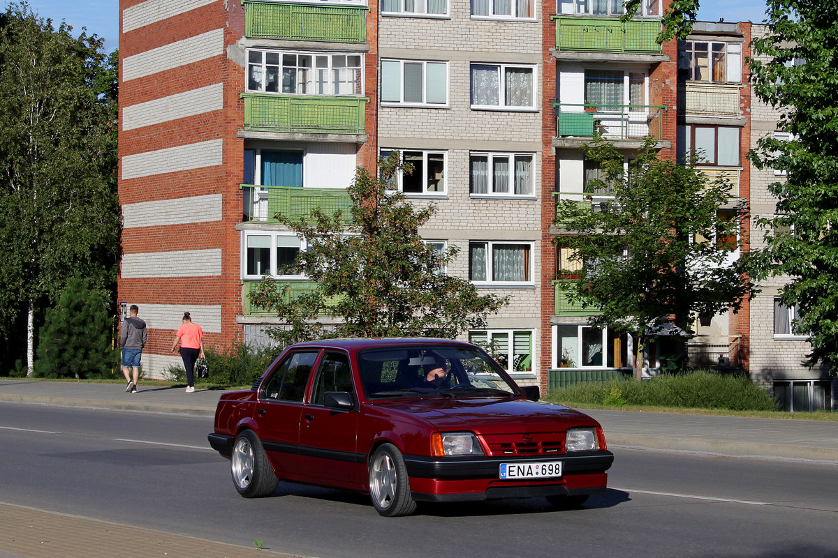 Литва, № ENA 698 — Opel Ascona (C) '81-88