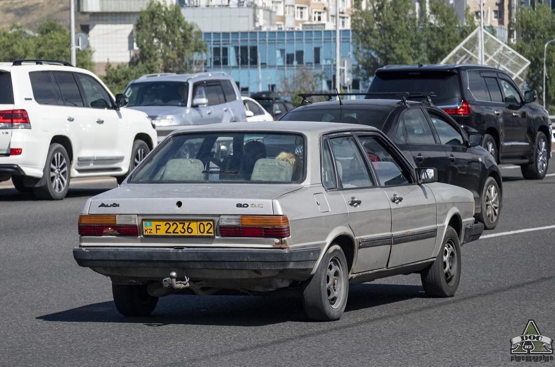 Алматы, № F 2236 02 — Audi 80 (B2) '78-86